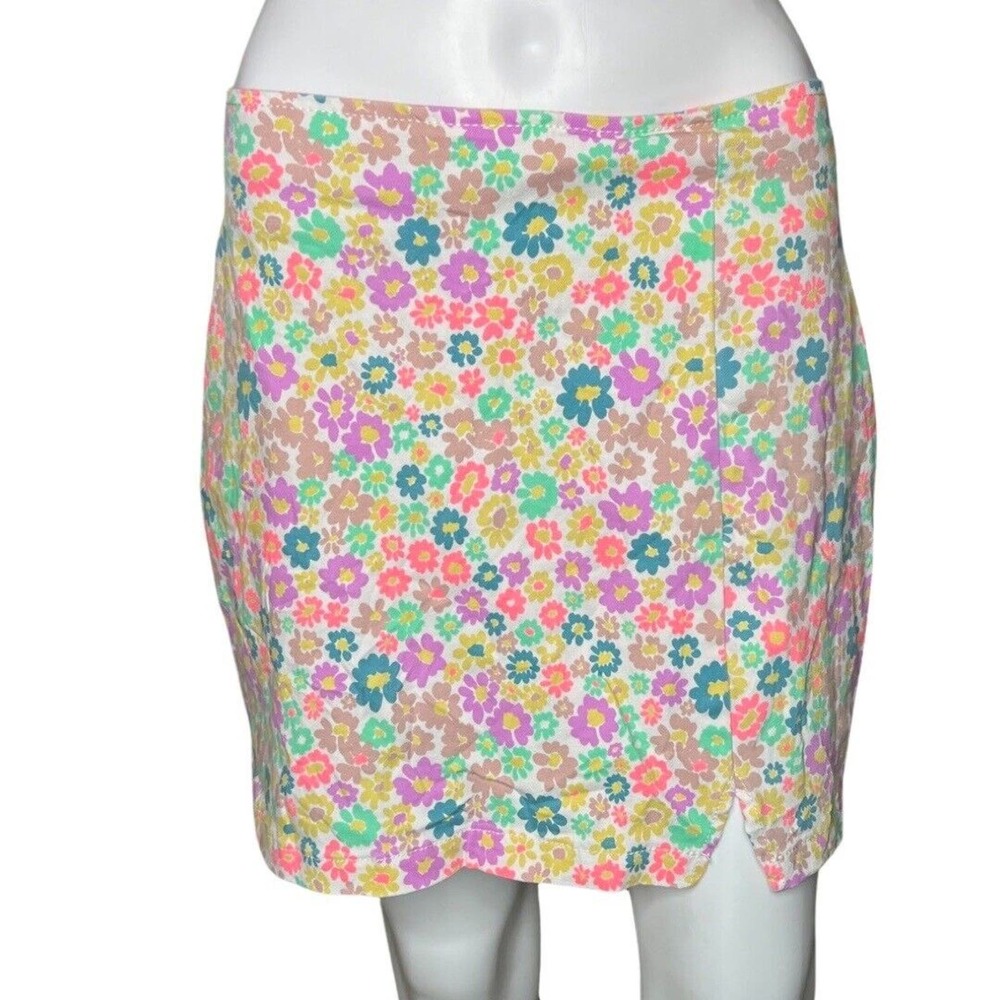 Wild Fable Skirt Womens 8 Pastel Floral Print Flowers Straight Mod Retro Mini‎